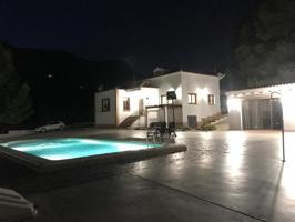 Chalet en Castalla con piscina. photo 0