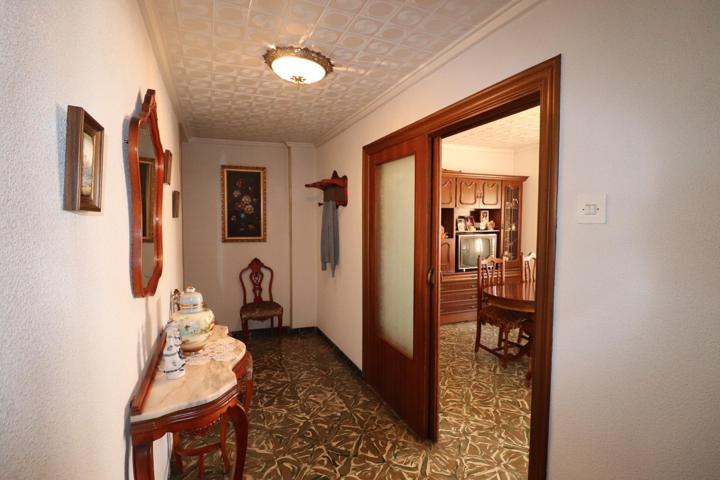 Vivienda de 3 dormitorios, a un paso del centro photo 0