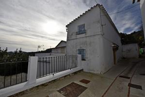 CASA DE PUEBLO EN BENADALID, MÁLAGA photo 0