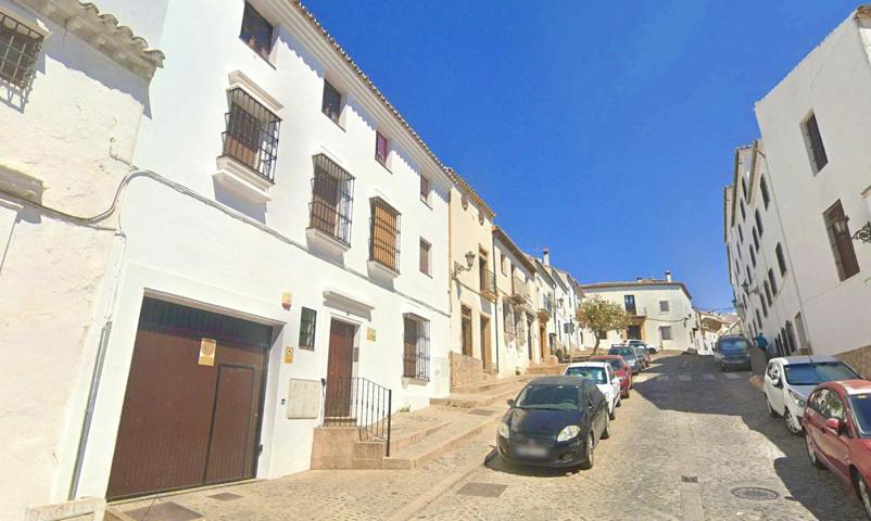 PISO EN CASCO HISTÓRICO DE RONDA photo 0