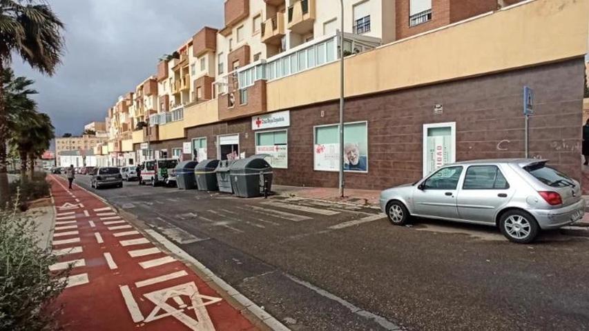 LOCAL COMERCIAL EN PIEDRAS REDONDAS, ALMERÍA. photo 0