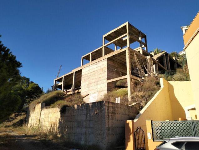OBRA PARADA EN RINCÓN DE LA VICTORIA photo 0