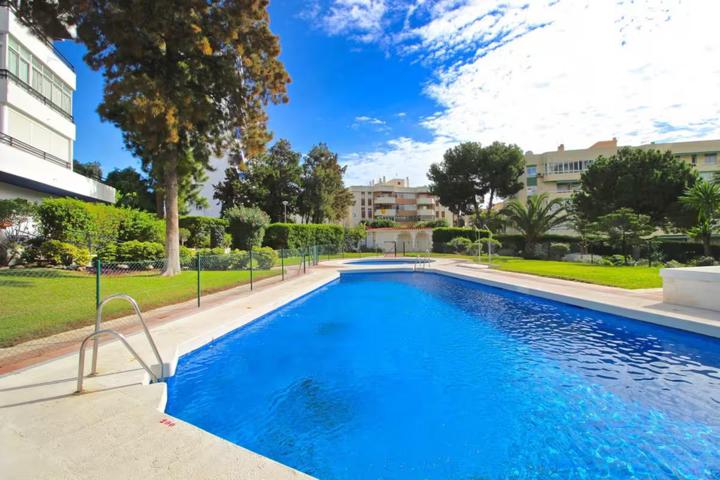 PISO EN BENALMAÁDENA, MÁLAGA photo 0