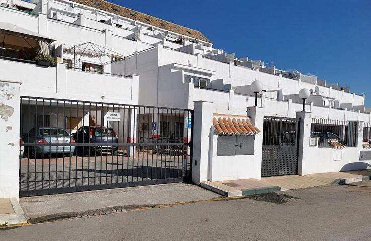 PLAZA DE GARAJE EN URB. MONTESOL, ESTEPONA photo 0