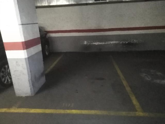 Parking En venta en Sants, Barcelona photo 0
