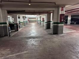 Parking En venta en Sants, Barcelona photo 0