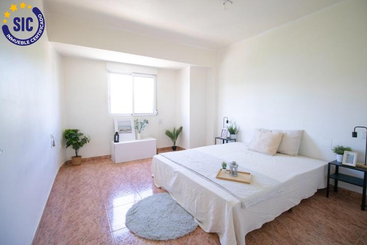 ¡Oportunidad única en El Cabañal! A 4 minutos de la playa y junto a la UPV! photo 0