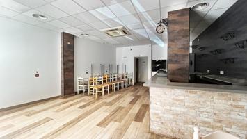 Bajo comercial convertido en Bar con excelente ubicación en Puçol photo 0