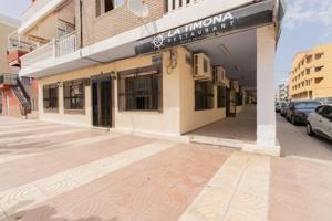 Oportunidad única: local comercial a 100 metros de la playa del Grao de Moncofa photo 0