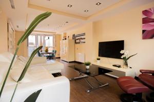 CASA ADOSADA - PUIG DE SANTA MARÍA photo 0