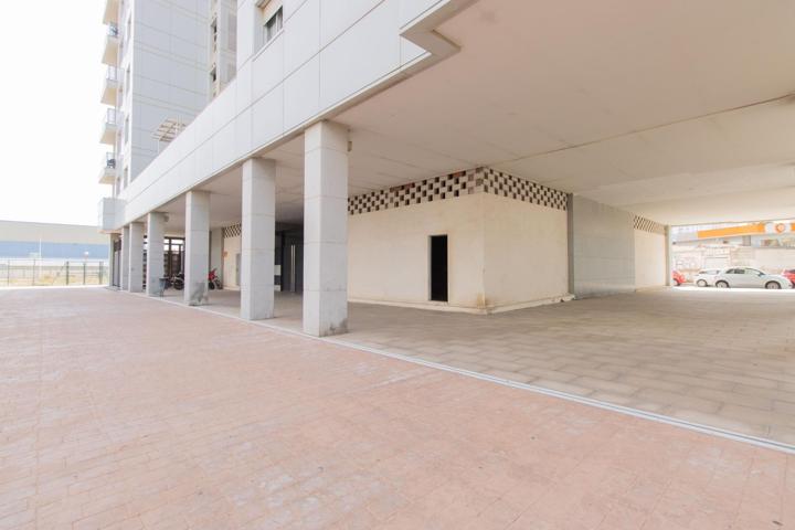 Alquiler de bajos comerciales en Plaza Agulló, Burjassot photo 0