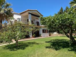 Bienvenido a esta hermosa Villa de estilo Mediterráneo en la urbanización La Cantera, Marbella! photo 0