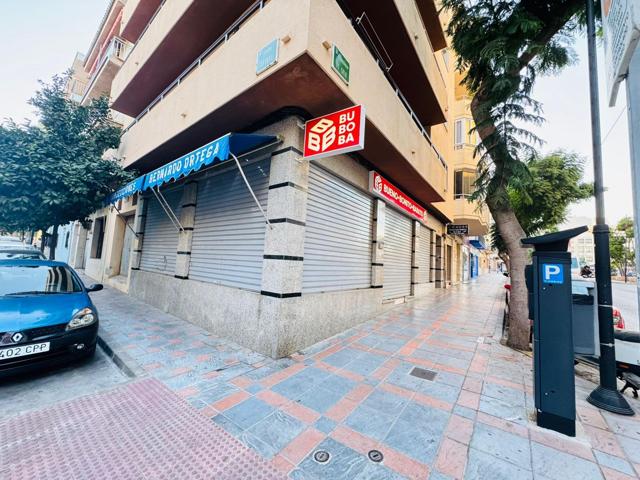 Local en Alquiler en Camino de Coín, Fuengirola photo 0