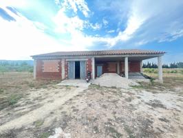 Villa En venta en Tortosa photo 0