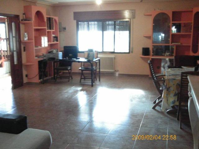 chalet zona poblachuela photo 0