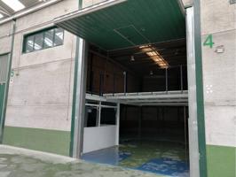 Nave en Miguelturra photo 0