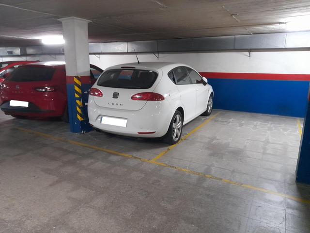 Plaza de parking cerca de Avda. Jaume Recoder de Mataró photo 0