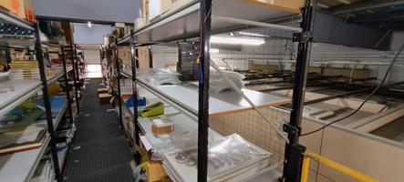 Con gran terraza; montacargas photo 0