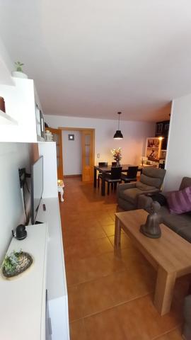 Oportunidad en Mataró: piso de 111 m² con terraza y trastero photo 0