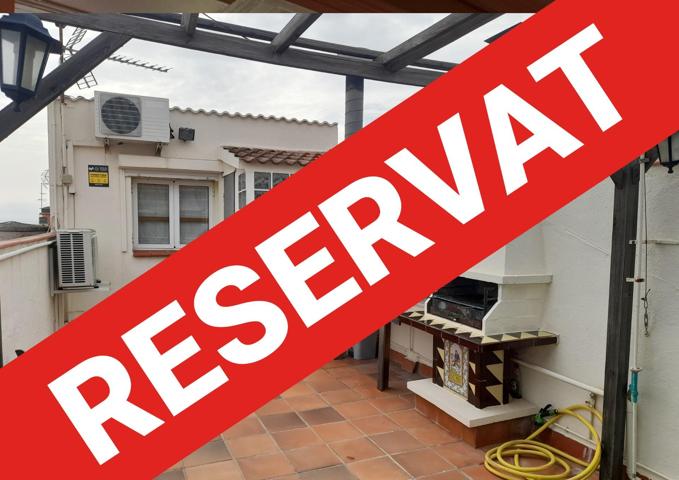 Casa reformada con terraza privada y vistas al mar y a la montaña en la zona de Cirera - Mataró photo 0