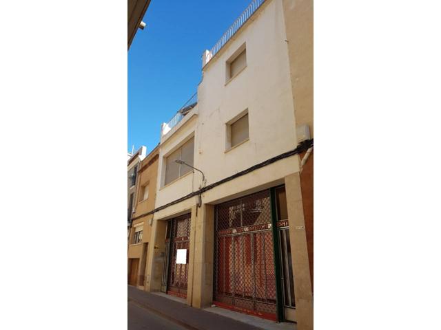 Casa en venta en Sant Sadurní d'Anoia photo 0