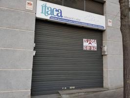 Local comercial en venta en Sant Sadurní d'Anoia photo 0