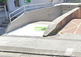 ¡Tu plaza de Garaje Ideal en Monteporreiro: Amplia y de Fácil Acceso! photo 0