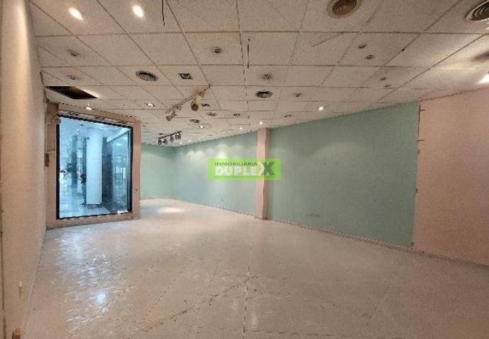Oportunidad en la calle comercial! photo 0