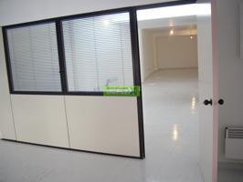 ¡Inversión Ideal! Oficina Convertible en Vivienda con Excelente Ubicación y Accesibilidad photo 0
