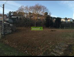 Terreno en Pontevedra con Gran Potencial de Desarrollo y Encanto Rural photo 0