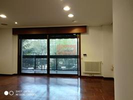 Oficina En alquiler en Ourense photo 0