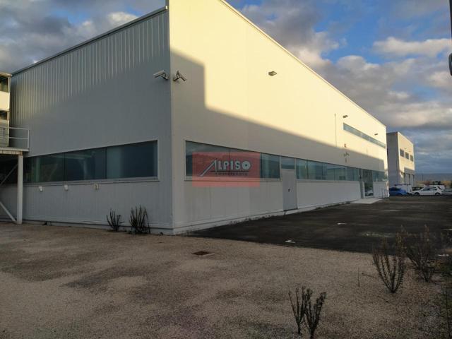 Local En venta en O Pereiro de Aguiar photo 0