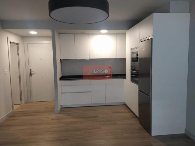 Piso En alquiler en Ourense photo 0