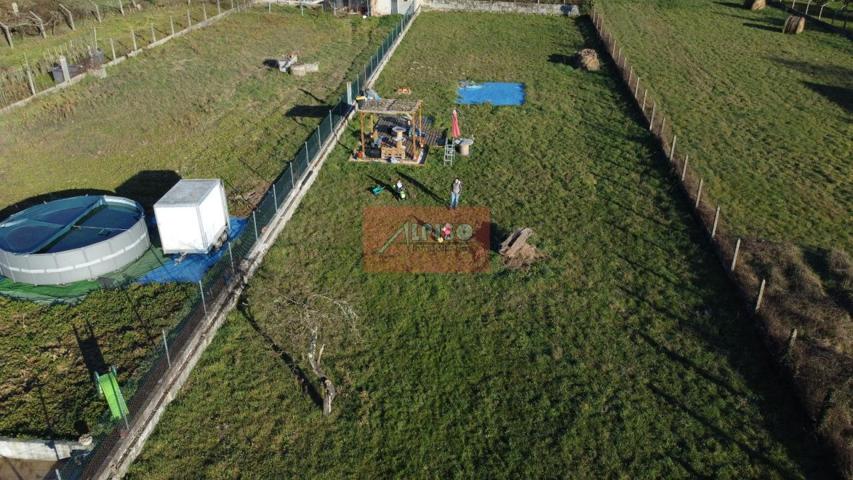 Terreno Urbanizable En venta en San Cibrao das Viñas photo 0
