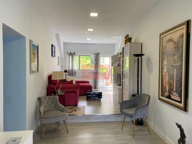 Casa En venta en Ourense photo 0