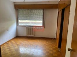Piso En venta en Avda. Do Ribeiro, Ribadavia photo 0
