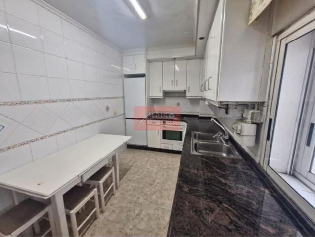 Piso En venta en Praza Xesus Ferro Couselo, Ourense photo 0