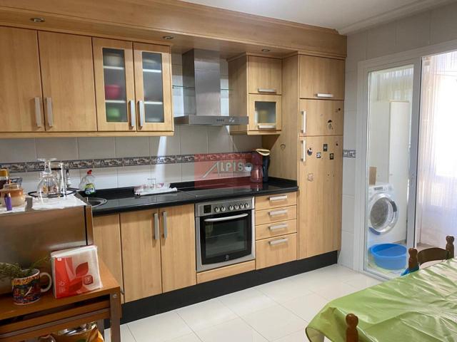 Piso En venta en Ourense photo 0