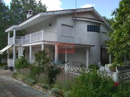 Unifamiliar En venta en O Pereiro de Aguiar photo 0