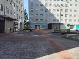 Local En venta en Plaza 200, Ourense photo 0