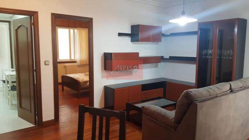 Piso En alquiler en Ourense photo 0