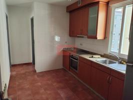 Piso En venta en Celso Emilio Ferreiro, Ourense photo 0