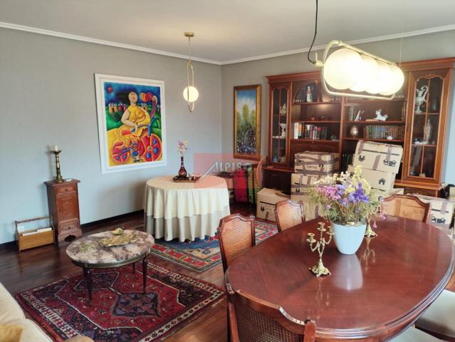 Piso En venta en Valle Inclán, Ourense photo 0