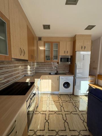 Apartamento en el barrio de la Concepción con terraza. photo 0