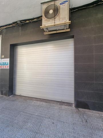 Almacén de 49 m2 en la zona de la estación del tren photo 0