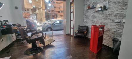 Negocio de peluquería para compartir con barbería photo 0