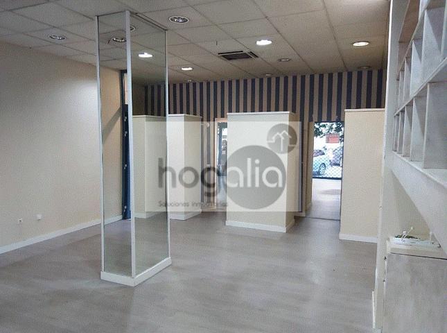 Local en alquiler en Sevilla de 55 m2 photo 0