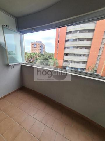 Piso en alquiler en Sevilla de 95 m2 photo 0