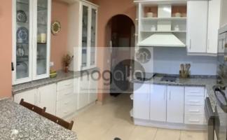 Piso en alquiler en Sevilla de 137 m2 photo 0