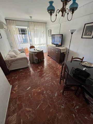 Piso en alquiler en Sevilla de 90 m2 photo 0